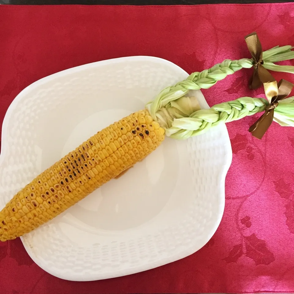 Snapdishの料理写真:トウモロコシのお嬢ちゃま😍やってみたかった🙋🏻|tamemitiさん