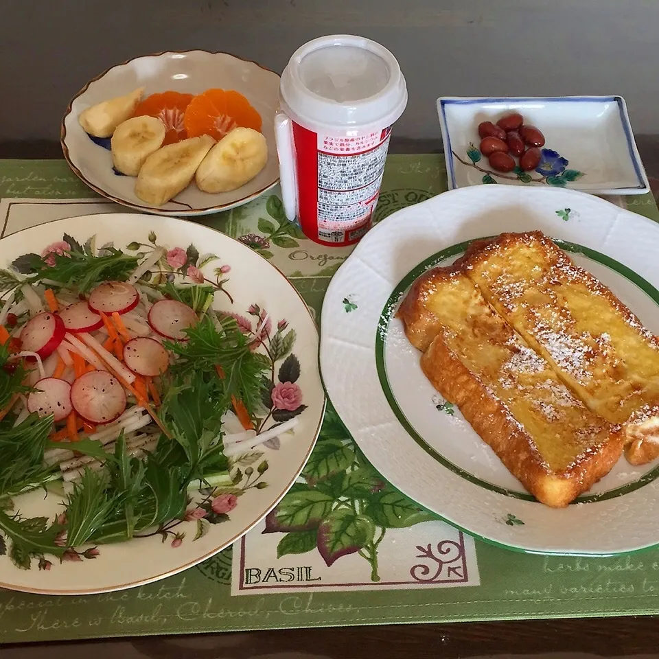 運動前のフレンチトーストの朝食(^_-)☆|tamemitiさん