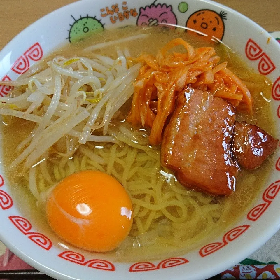 Snapdishの料理写真:ラーメン|クマ☆ゆうきさん