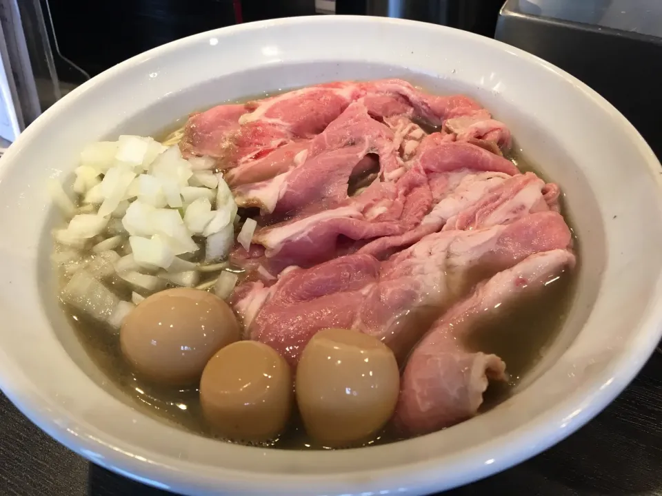 Snapdishの料理写真:煮干蕎麦肉増しうずら|PegaOさん