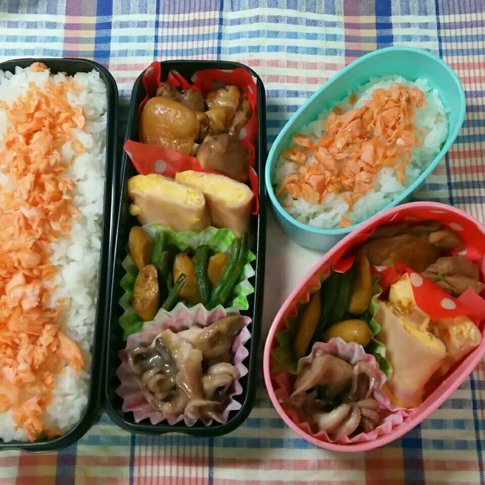 Snapdishの料理写真:息子と娘弁当|まりさん