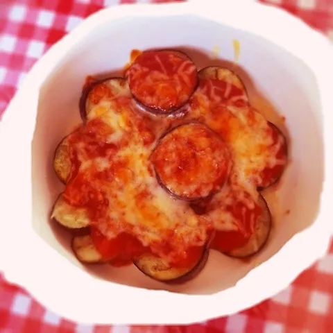 ナスのミートチーズ焼き|かもらんど。さん