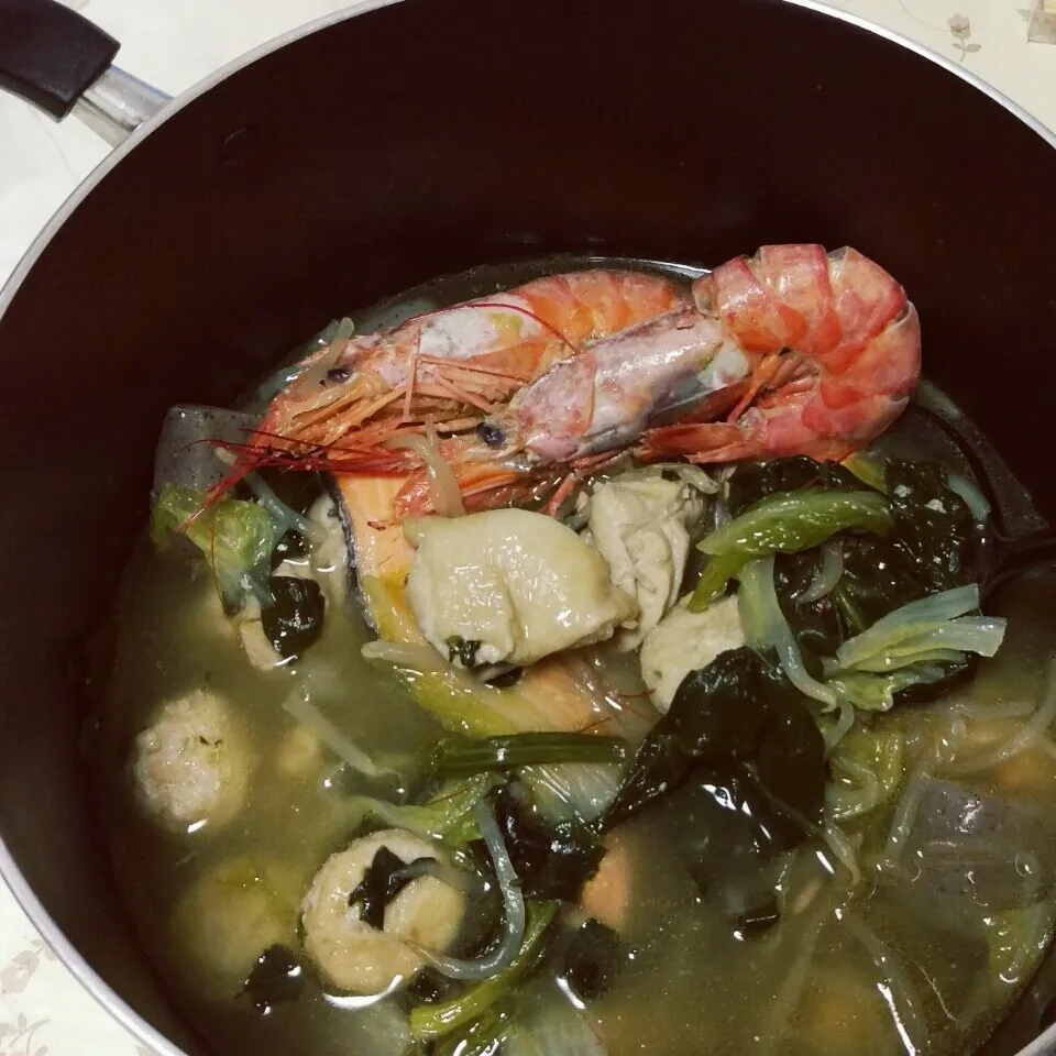 アツアツお鍋🍲😋|じゅんさん