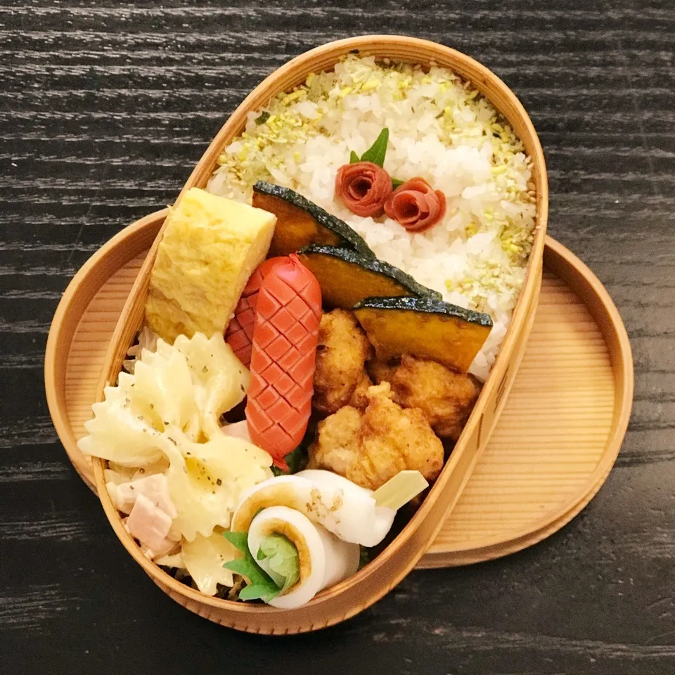 Snapdishの料理写真:今日の息子くん弁当♡スパシーチキン&マカロニサラダ弁当♡|yu-chanさん