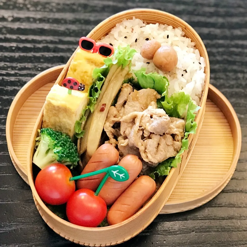 Snapdishの料理写真:今日の息子くん弁当♡運動会練習日の生姜焼き弁当♡|yu-chanさん