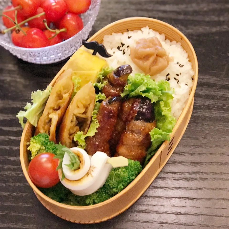 Snapdishの料理写真:今日の息子くん弁当♡巻き巻き なすの肉巻き弁当♡|yu-chanさん