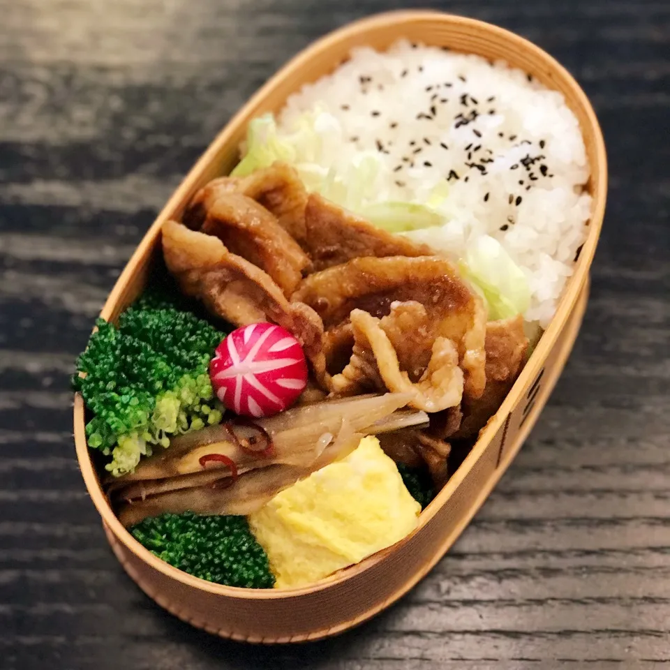 Snapdishの料理写真:今日の息子くん弁当♡豚肉の生姜焼き弁当♡|yu-chanさん