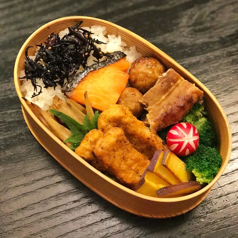 Snapdishの料理写真:今日の息子くん弁当♡|yu-chanさん