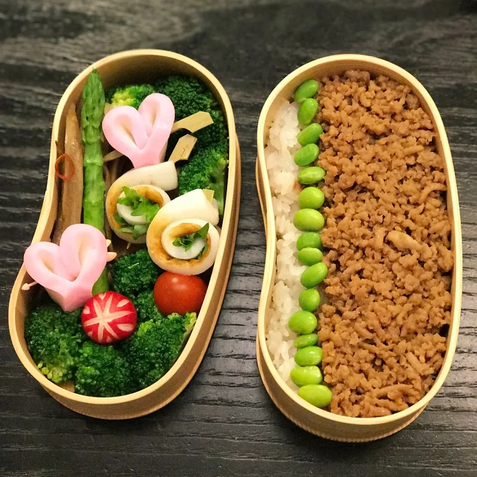 Snapdishの料理写真:今日の息子くん弁当♡鶏そぼろ弁当♡|yu-chanさん