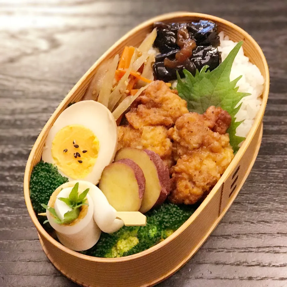 Snapdishの料理写真:今日の息子くん弁当♡スパイシー唐揚げ弁当♡|yu-chanさん