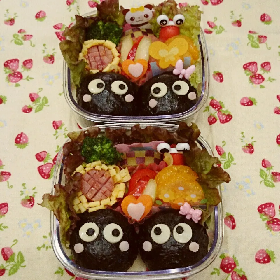 Snapdishの料理写真:恋する まっくろくろすけ弁当🎵|みちゅあしさん