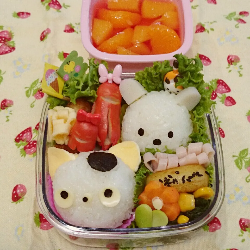 Snapdishの料理写真:タマ＆ポチおにぎり弁当🎵|みちゅあしさん