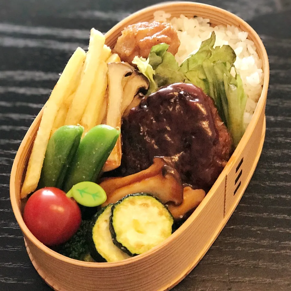 今日の息子くん弁当♡ハンバーグ弁当♡|yu-chanさん