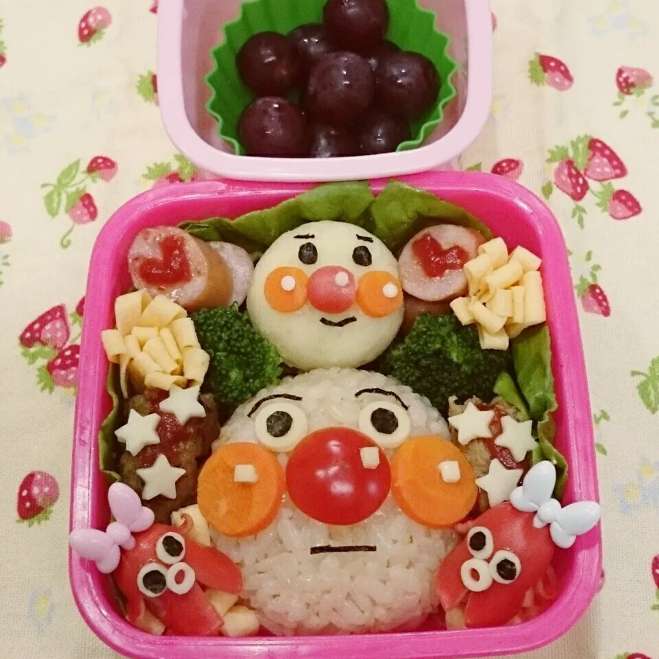 アンパンマン号＆アンパンマン弁当🎵|みちゅあしさん