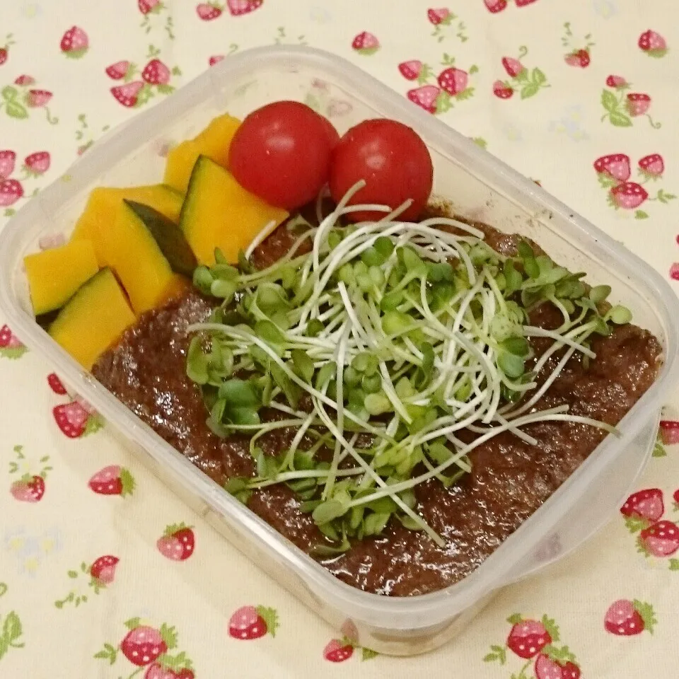 Snapdishの料理写真:焼肉イチボのっけ弁当🎵|みちゅあしさん