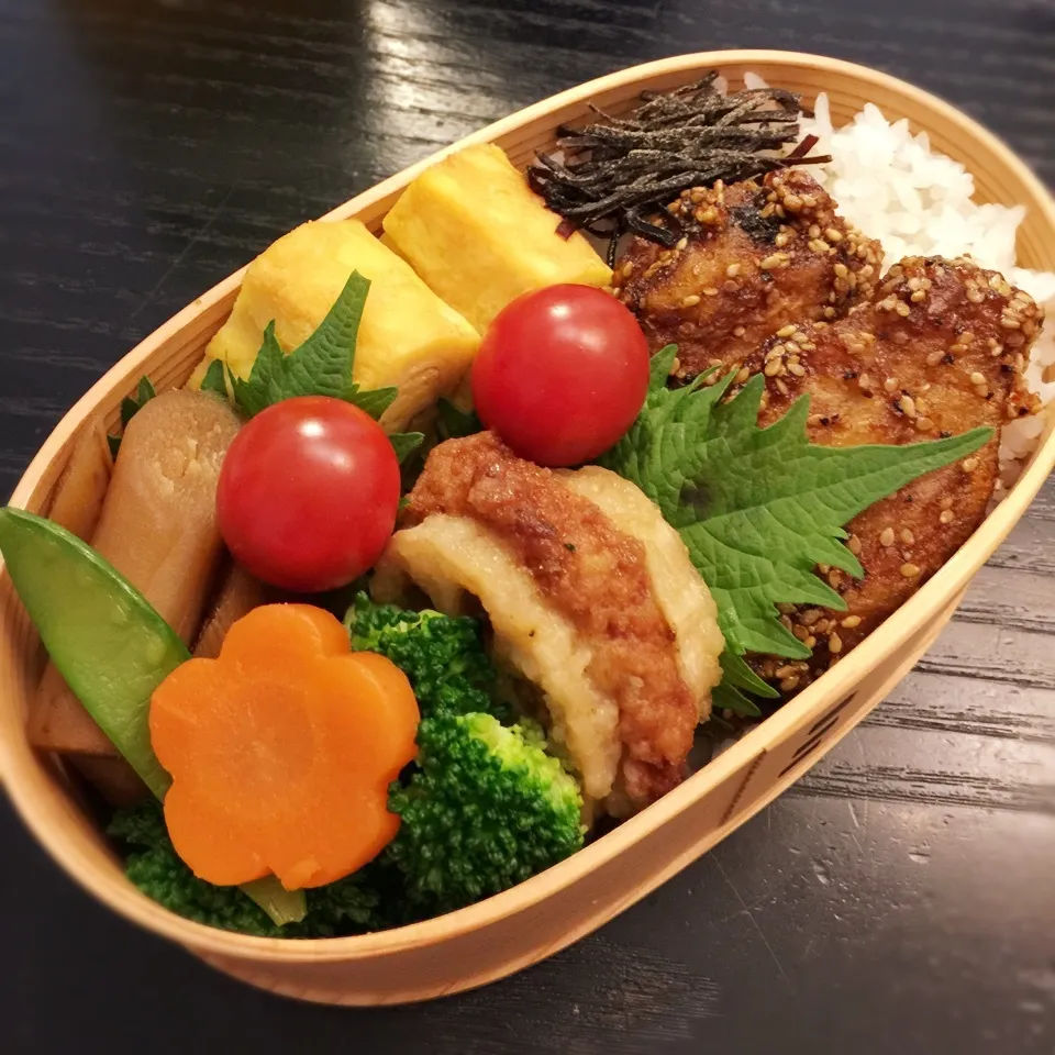 今日の息子くん弁当♡ピリ辛チキン弁当♡|yu-chanさん