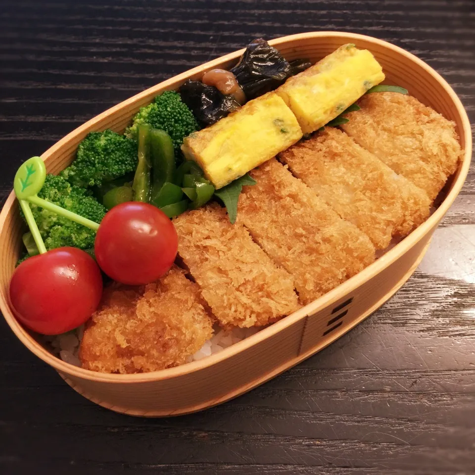 今日の息子くん弁当♡三元豚とんかつ弁当♡|yu-chanさん