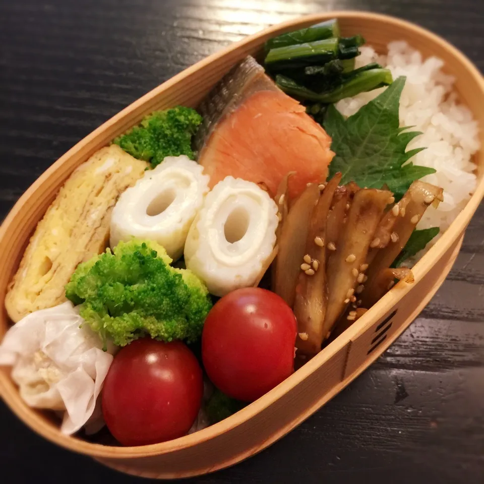 Snapdishの料理写真:今日の息子くん弁当♡焼き鮭 弁当♡|yu-chanさん