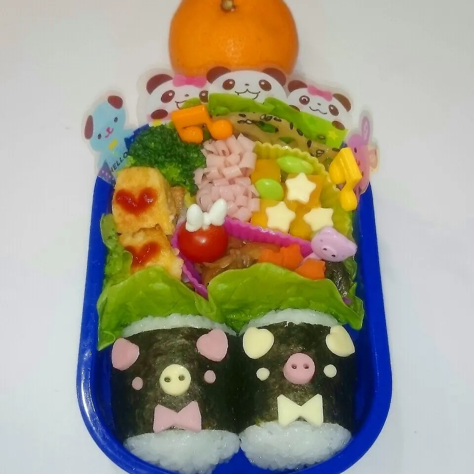 Snapdishの料理写真:ブタさん おにぎり弁当♪|みちゅあしさん