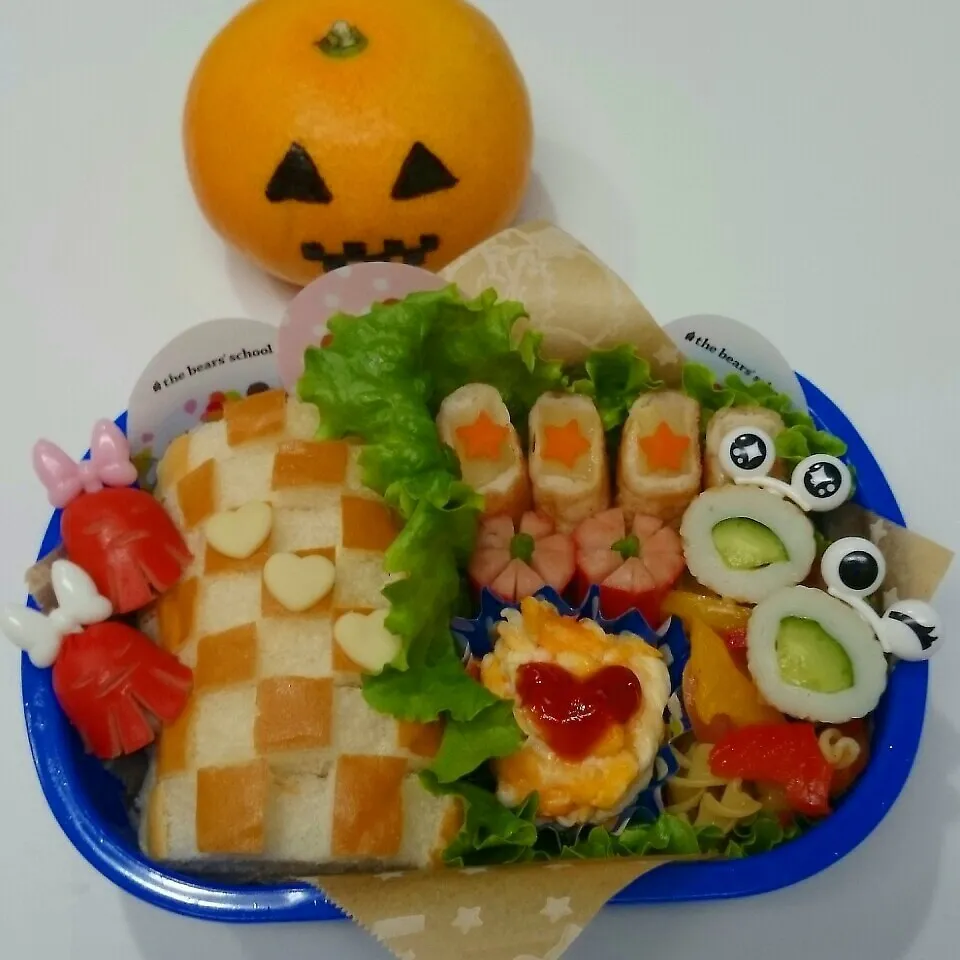 Snapdishの料理写真:ジャムサンド弁当♪|みちゅあしさん