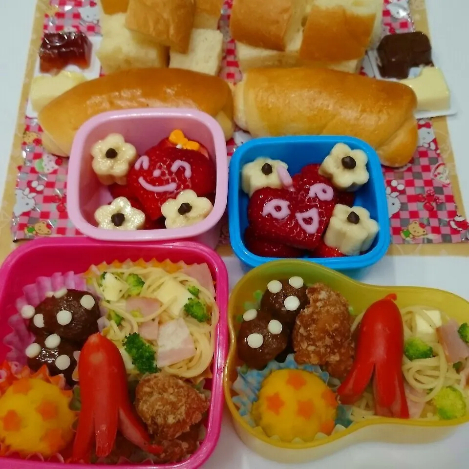 家で焼いたパンお弁当♪|みちゅあしさん