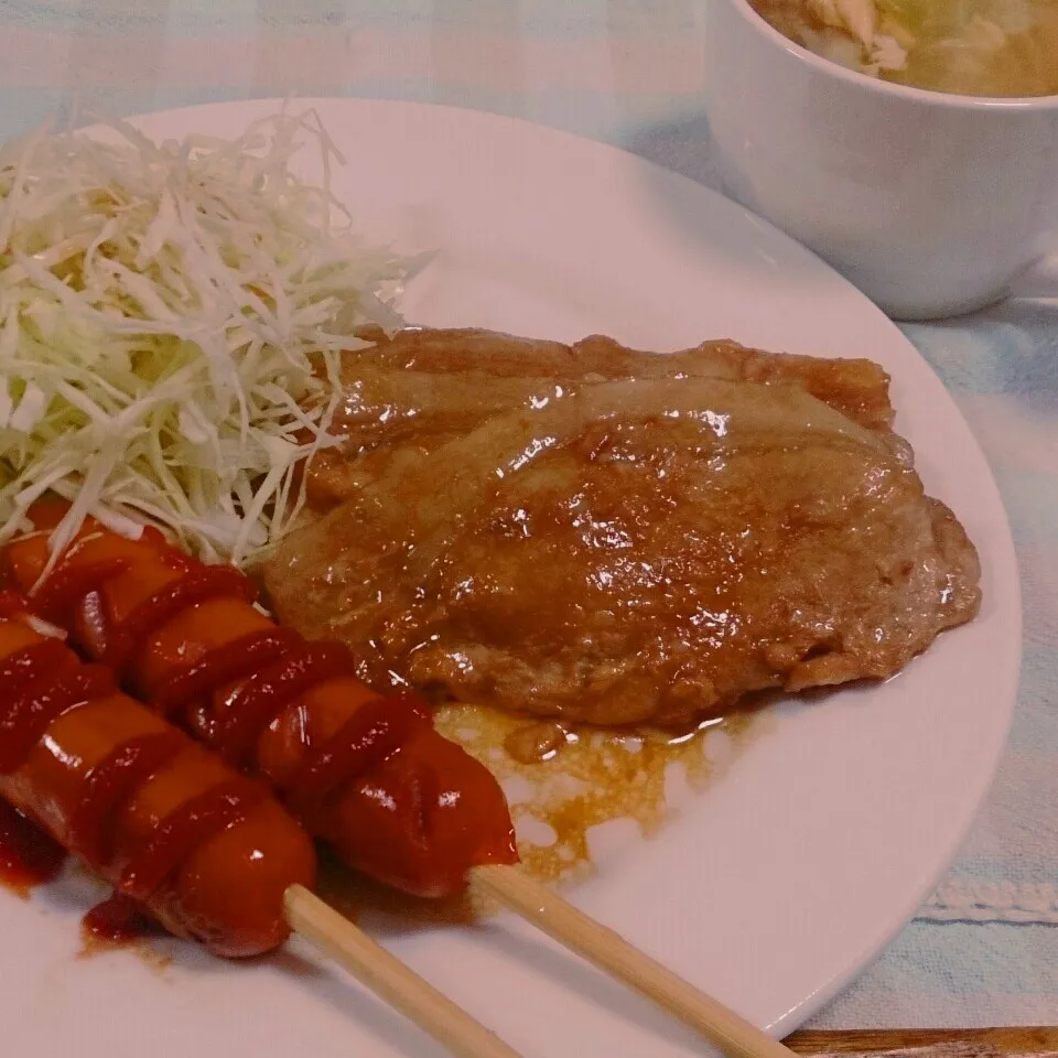 豚のしょうが焼き…春雨スープ…。|NICOさん