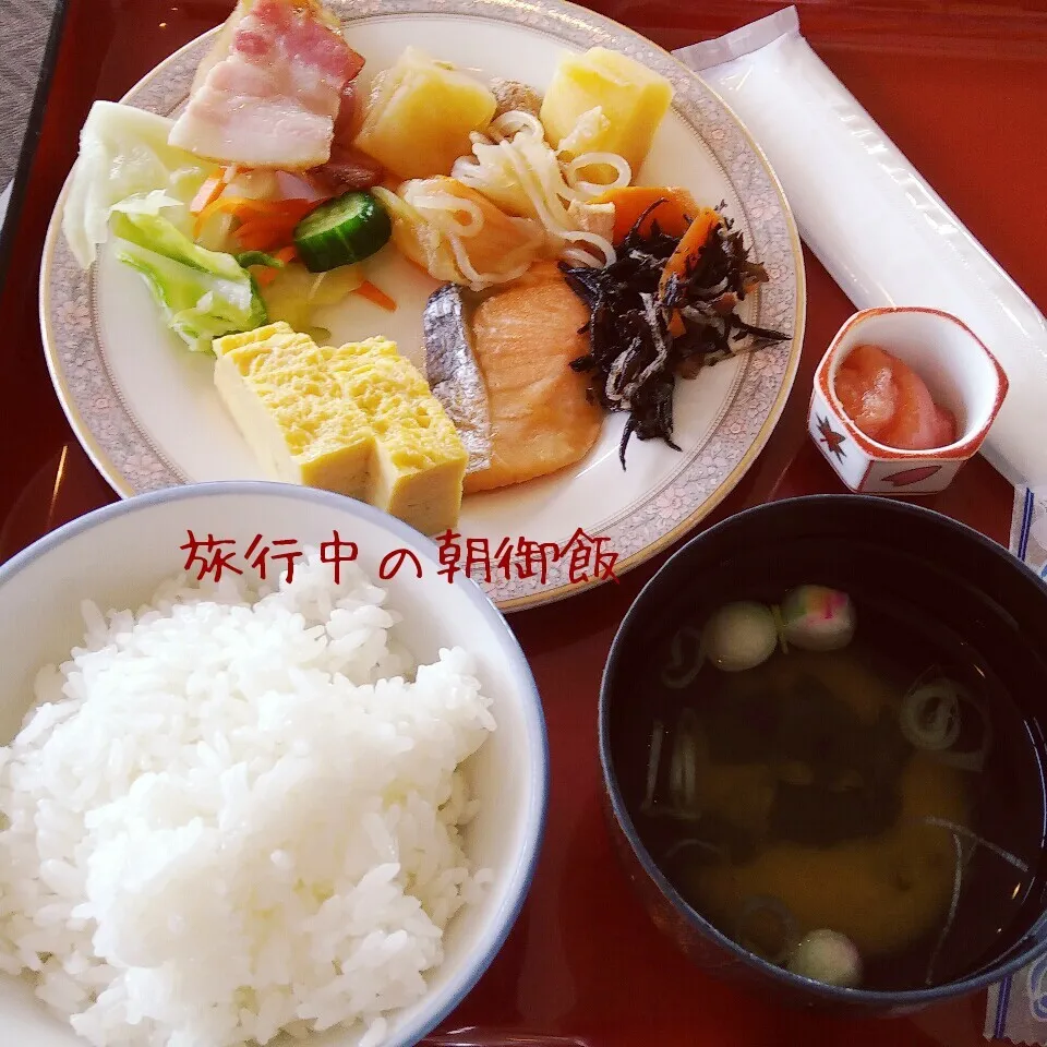 Snapdishの料理写真:旅行中の朝御飯|さっちゃんさん