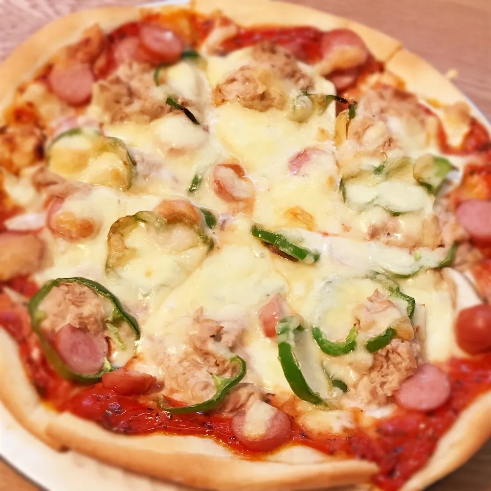 Snapdishの料理写真:マリンさんのピザ🍕|みーしゃさん