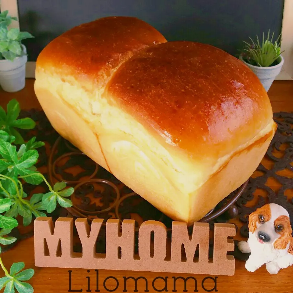 苺🍓酵母 de ミニ山食パン🍞|Lilomamaさん