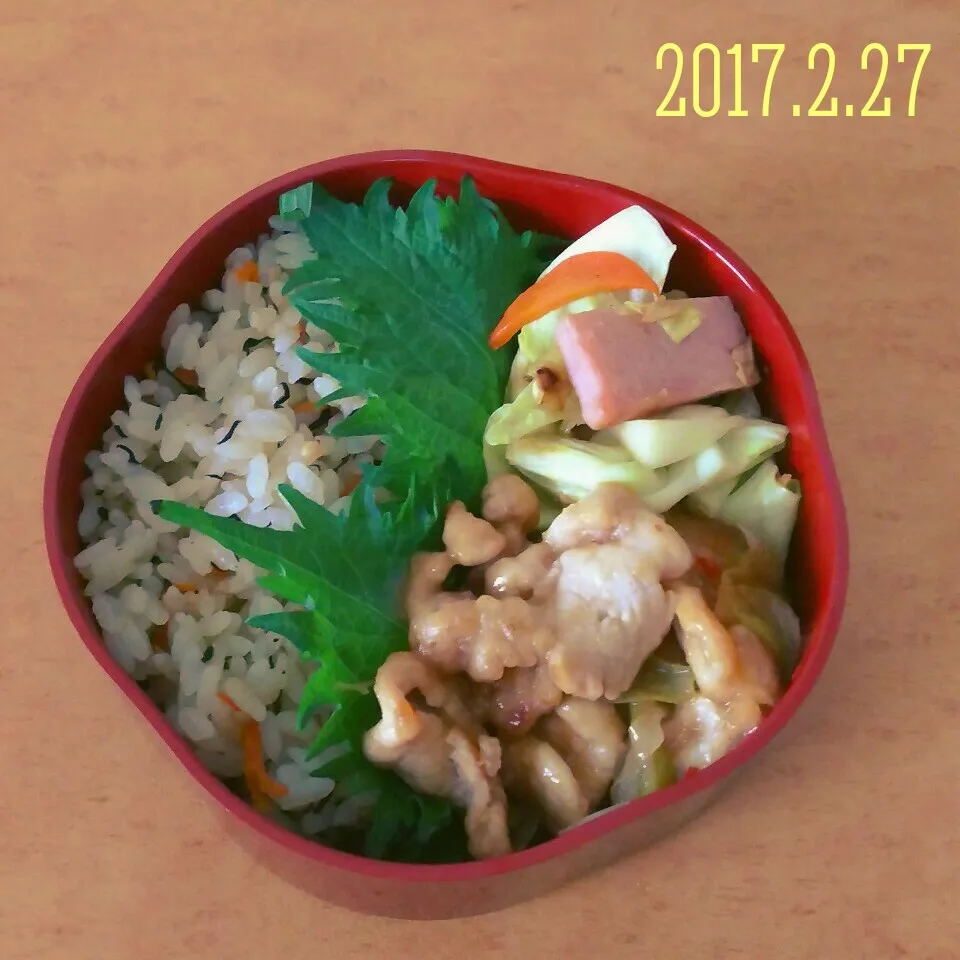 【お弁当】炊き込みご飯と生姜焼き弁当|yuragizmさん