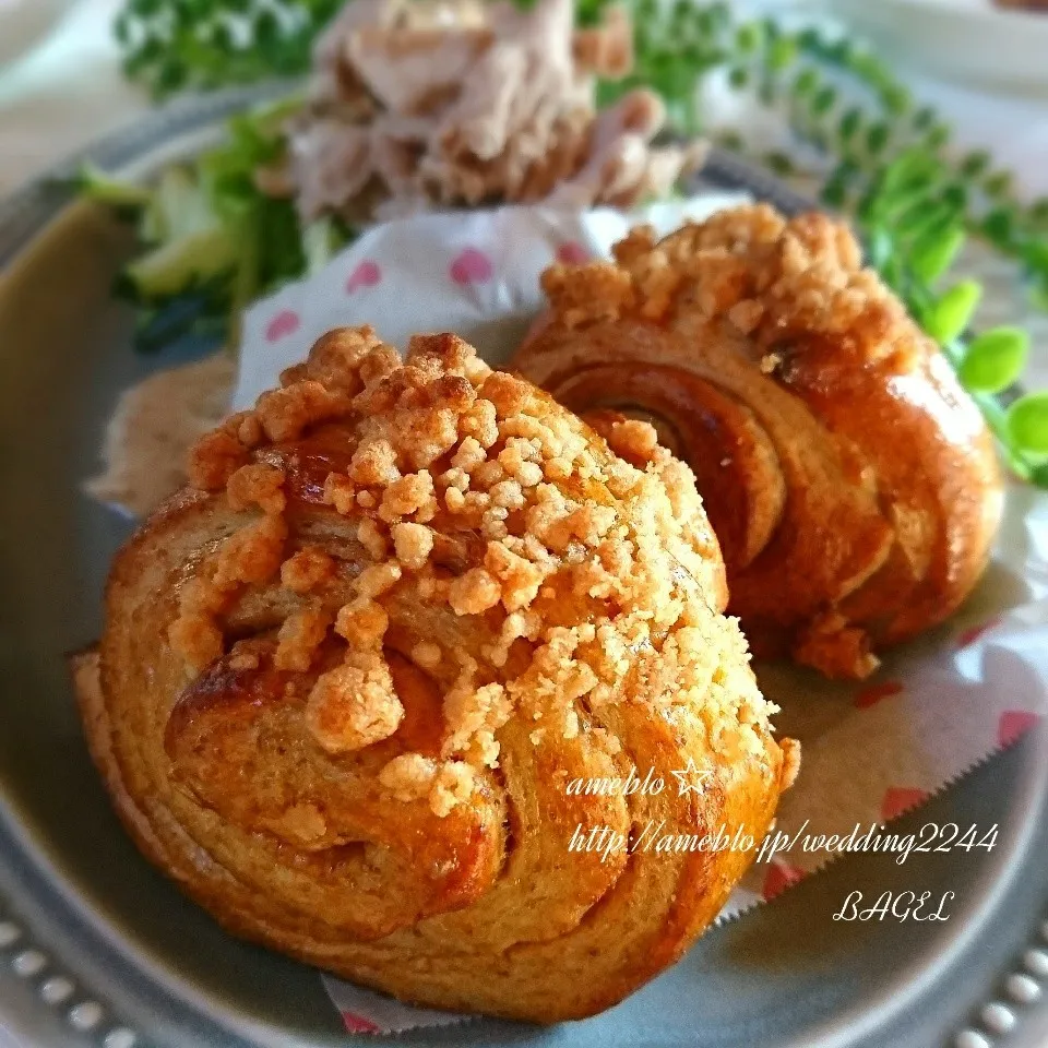 かもめ食堂風❤️シナモンバナナロール(*´ー｀*)🌼|BAGELさん