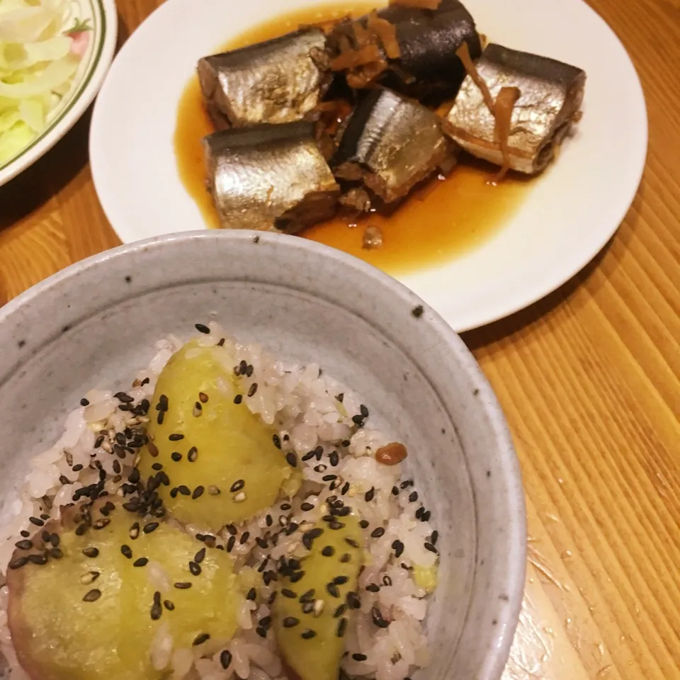 さつまいもご飯に秋刀魚の圧力鍋煮|☆サトリン☆さん