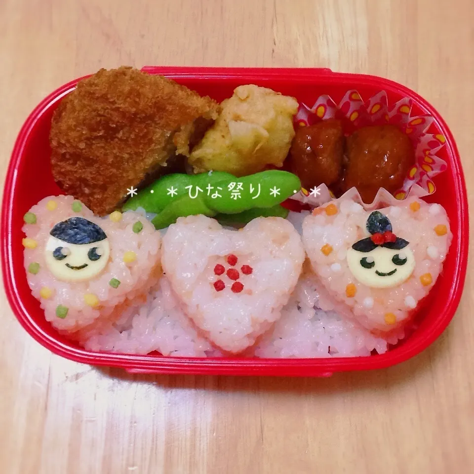 ＊・＊ひな祭りのお弁当＊・＊|okomeさん