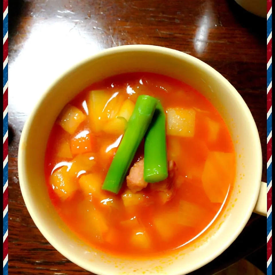 たっぷり野菜のミネストローネ(*^^*)|あおあかママさん