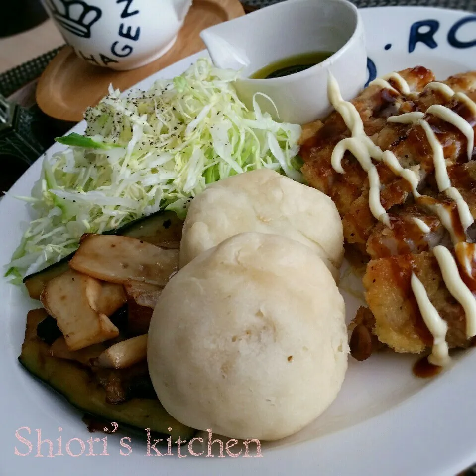 炊飯器で簡単米粉パン🍞🙌💕|大西詩織さん