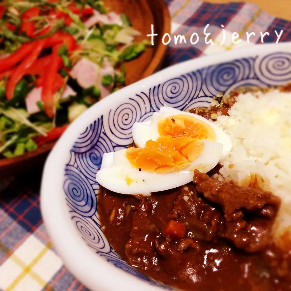 Snapdishの料理写真:牛すじカレー|mugiさん