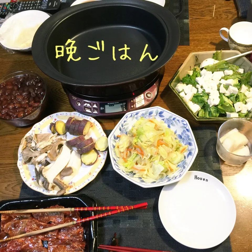 おうち焼肉、チョレギサラダ、金時豆、お漬物、ビール|yakinasuさん