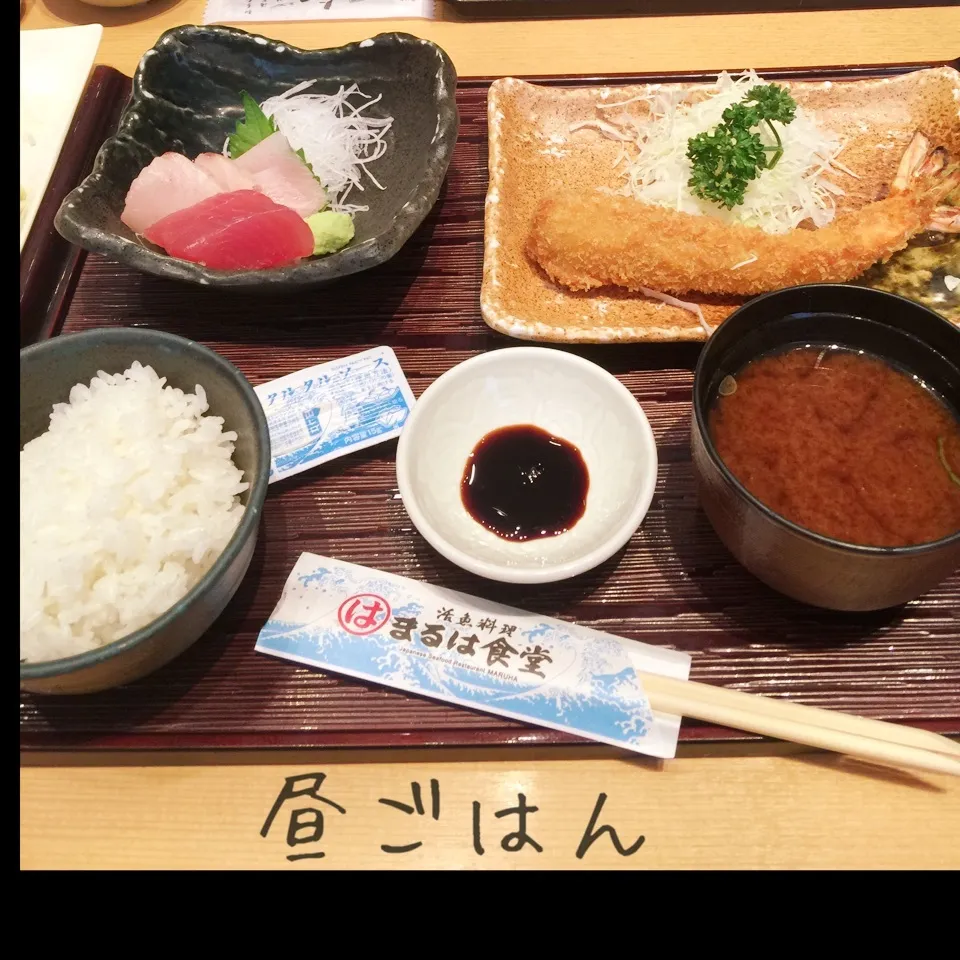 まるは食堂の大海老フライと刺身の定食 + ビュッフェ|yakinasuさん