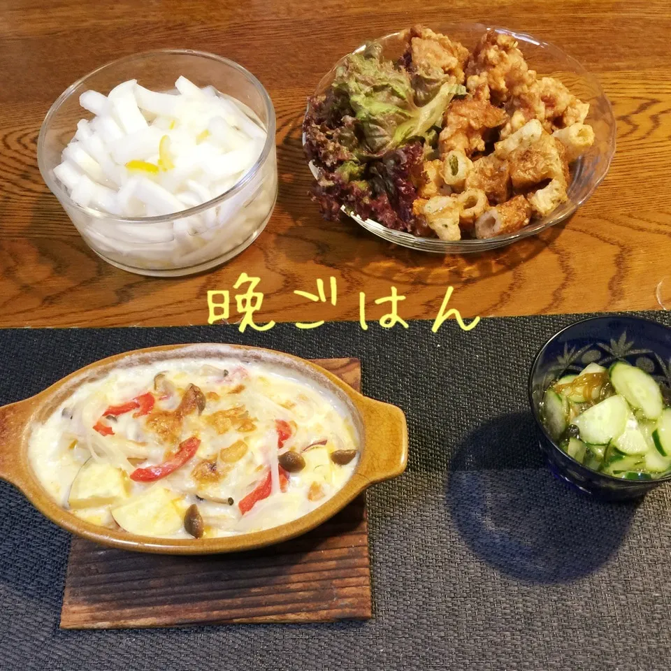 鮭薩摩芋グラタン、唐揚げ竹輪素揚げ、もずく胡瓜、柚子大根|yakinasuさん