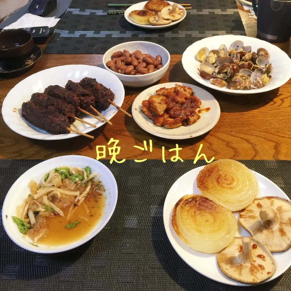 串カツ土手煮、ヒレ肉トマト煮、アサリ酒蒸し、金時豆、椎茸玉葱|yakinasuさん