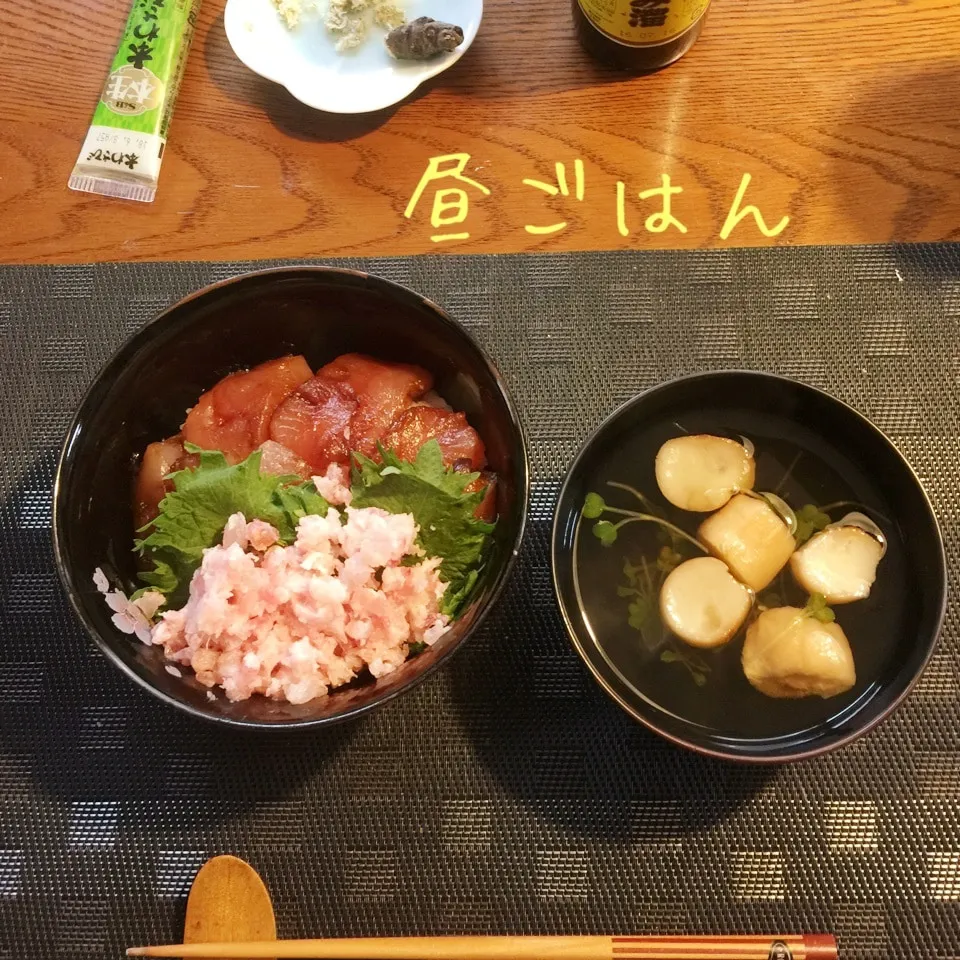 マグロ丼、吸い物|yakinasuさん