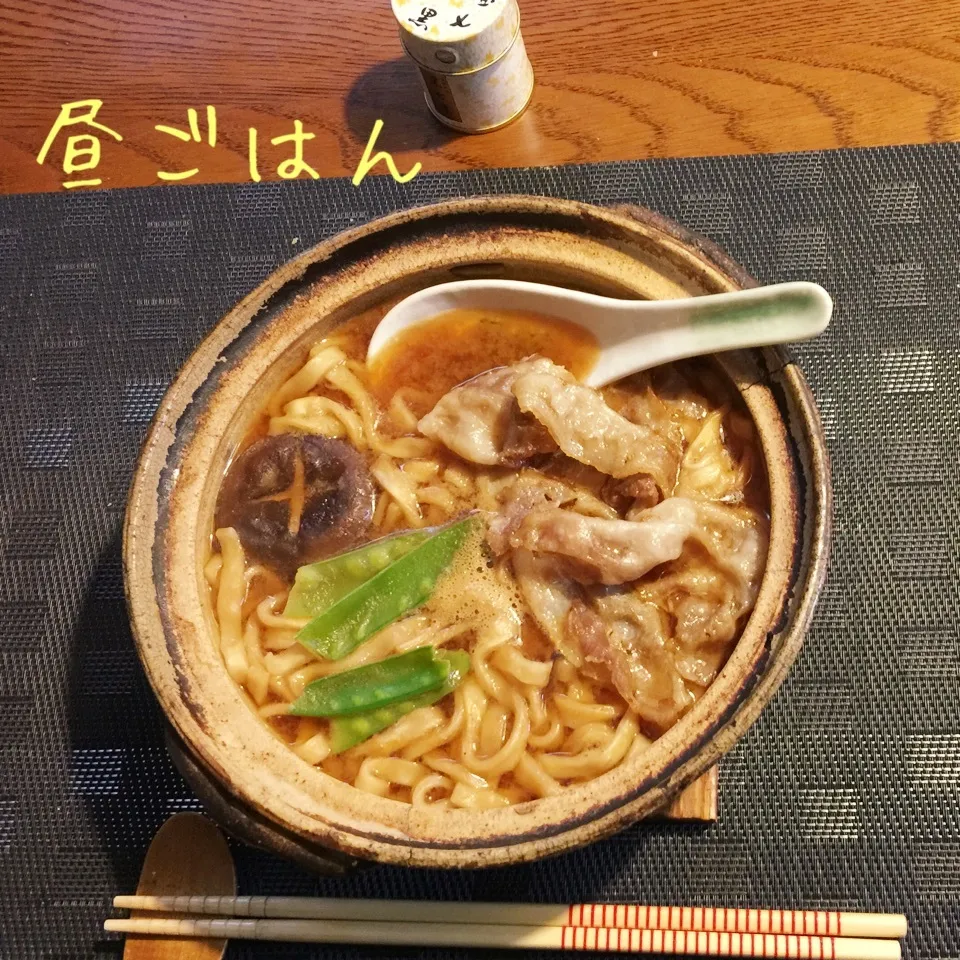 味噌煮込み肉うどん|yakinasuさん