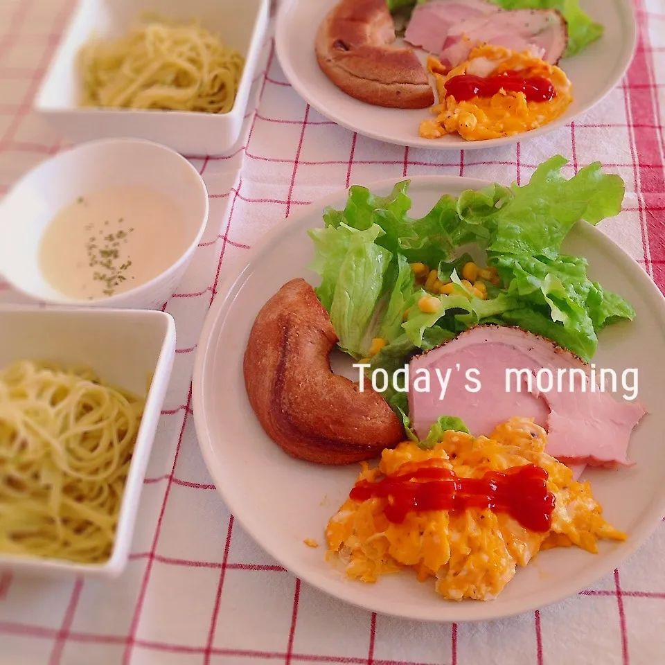 今日の朝ごはん|ままピーさん