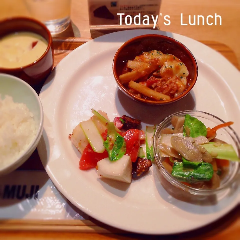 Snapdishの料理写真:Cafe & Meal 「MUJI 」にて|ままピーさん