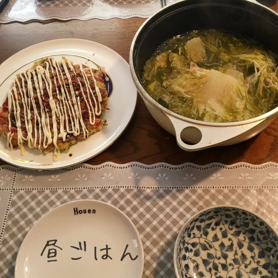 Snapdishの料理写真:豚玉お好み焼き、ミルフィーユ鍋|yakinasuさん