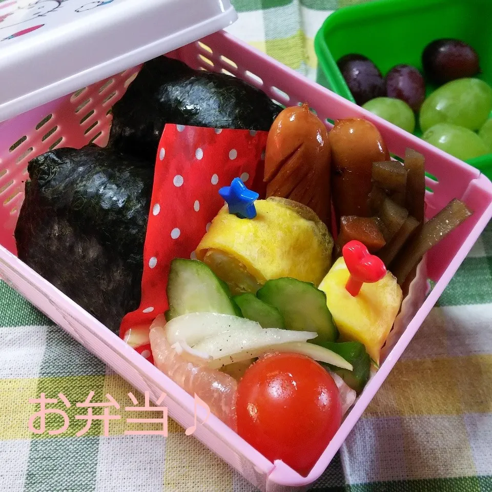 Snapdishの料理写真:おにぎり弁当♪|ちびたまさん