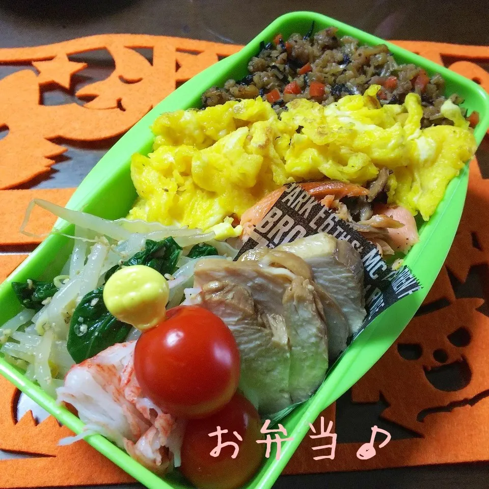 三色そぼろ弁当♪|ちびたまさん