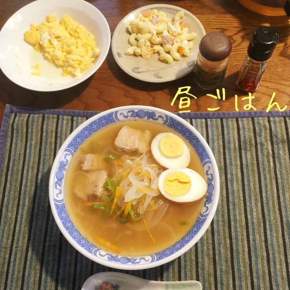 味噌ラーメン、味玉のせ|yakinasuさん