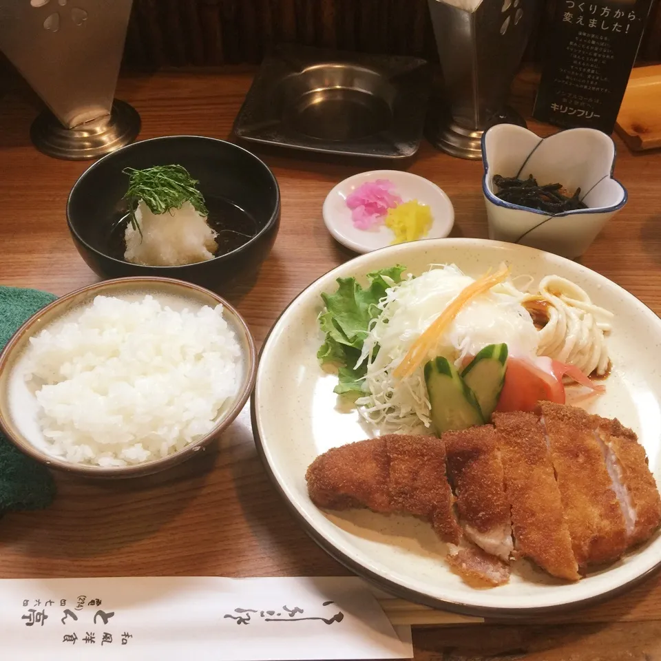 おろし丼豚カツ定食|yakinasuさん