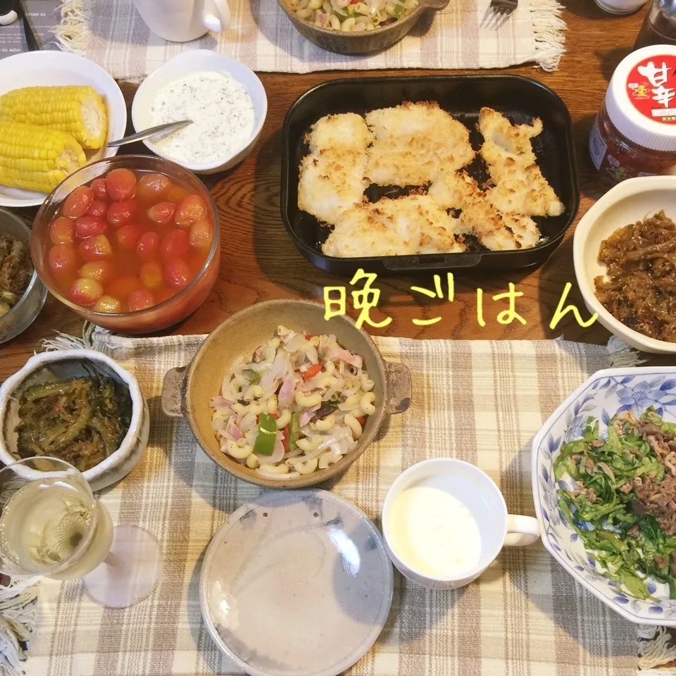 白身魚フライ、マカロニペペロン、コーン、常備菜、豌豆豆スープ|yakinasuさん